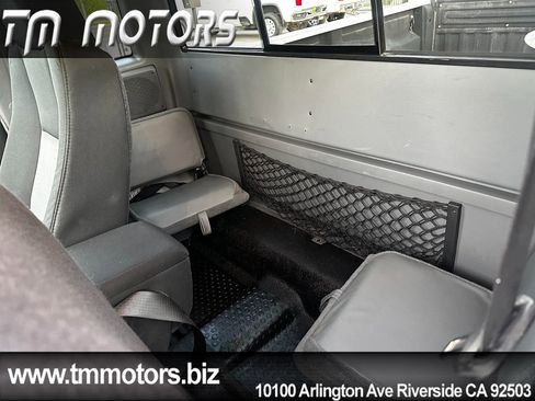 Used 2009 Ford Ranger XLT image 9