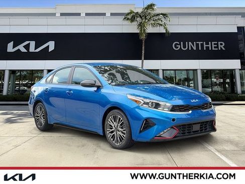 Certified 2022 Kia Forte GT-Line w/ GT-Line Technology Package FWD image 1