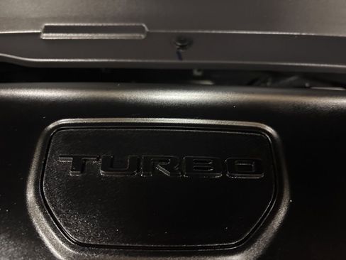 Used 2023 Jeep Compass Latitude image 37