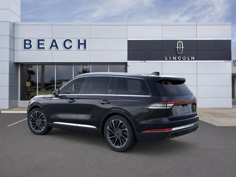 New 2026 Lincoln Aviator Reserve AWD/4WD image 4