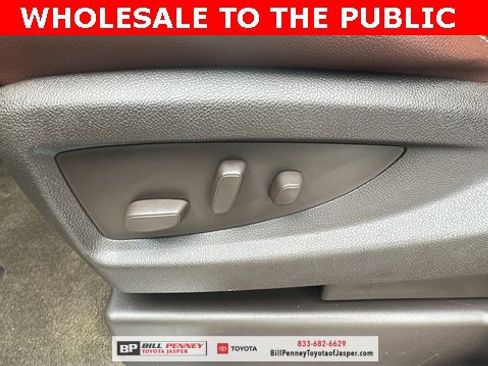 Used 2017 Chevrolet Tahoe Premier image 16