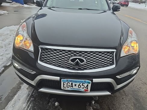 Used 2017 INFINITI QX50 Journey w/ Premium Package image 3