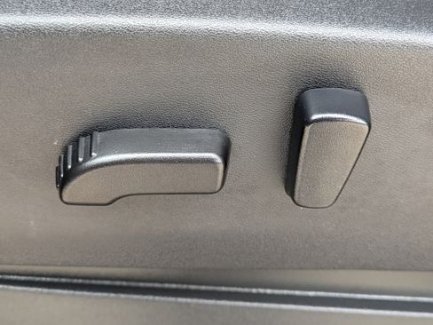 Used 2023 Nissan Frontier Pro-X w/ Technology Package image 15