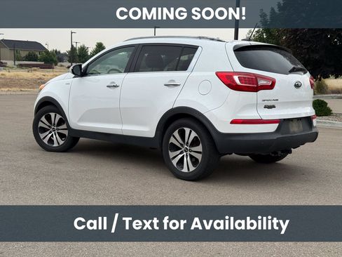 Used 2011 Kia Sportage EX w/ Premium Pkg w/Leather Seats AWD/4WD image 4