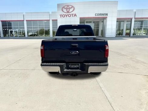 Used 2010 Ford F250 XLT AWD/4WD image 4