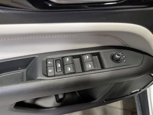 Used 2022 Jeep Compass Limited w/ Sun and Sound Group AWD/4WD image 14