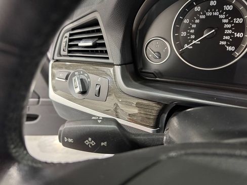 Used 2011 BMW 535i xDrive Sedan image 15