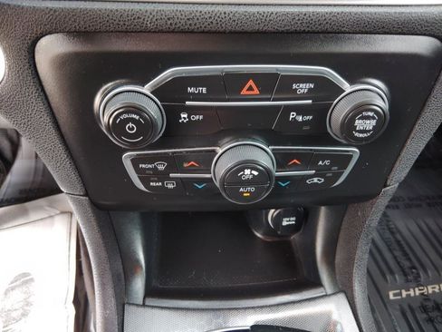 Used 2018 Dodge Charger SXT Plus w/ Quick Order Package 29J image 23