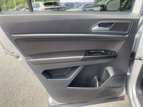 Used 2019 Volkswagen Atlas S w/ Towing Package AWD/4WD image 26