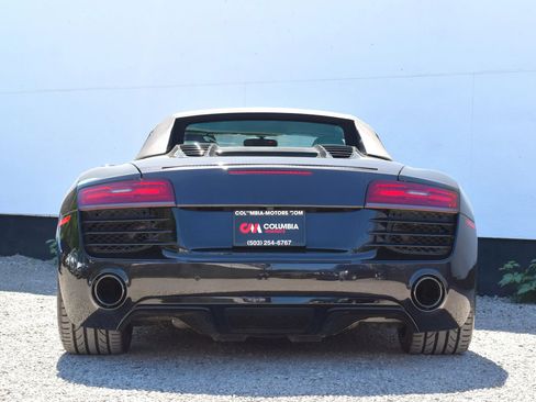 Used 2014 Audi R8 V10 AWD/4WD image 16