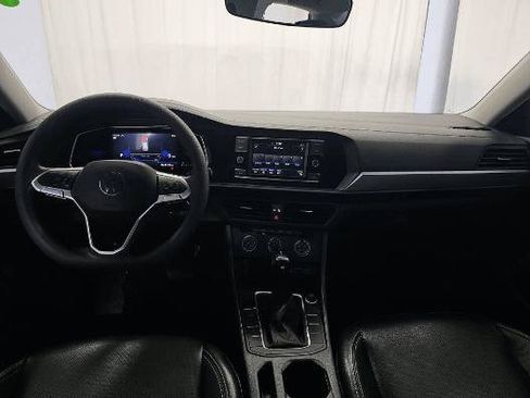 Used 2023 Volkswagen Jetta S FWD image 17