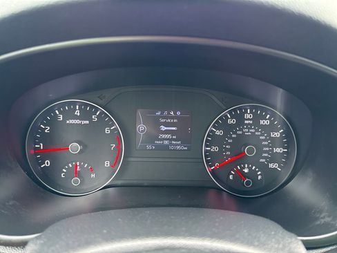 Used 2019 Kia Sportage LX AWD/4WD image 12
