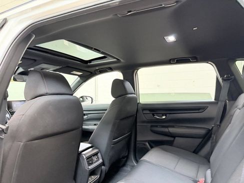 Used 2024 Honda CR-V Sport image 19