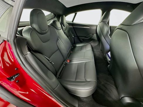 Used 2023 Tesla Model S image 28