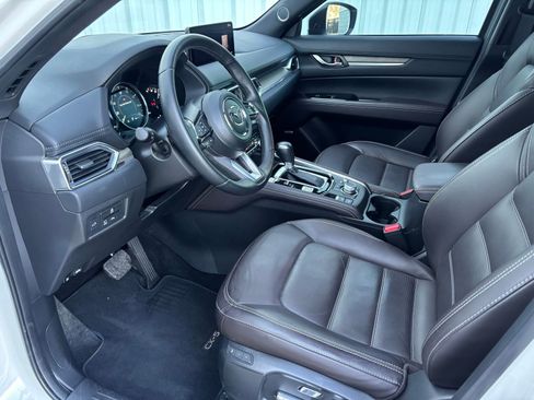 Certified 2025 MAZDA CX-5 Signature image 17