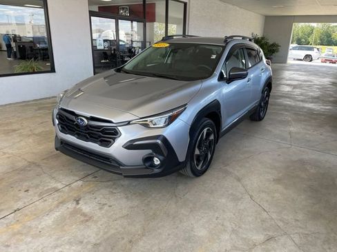 Used 2025 Subaru Crosstrek 2.5i Limited AWD/4WD image 2