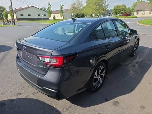 Used 2023 Subaru Legacy Premium AWD/4WD image 5