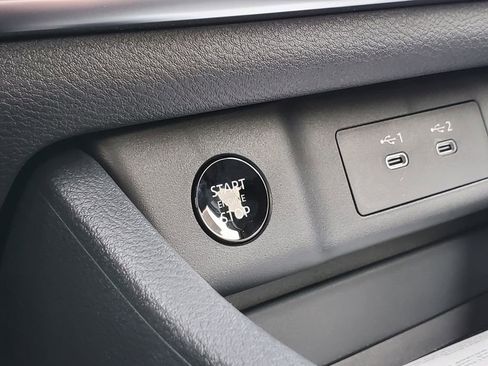 New 2026 Nissan Rogue SV image 32