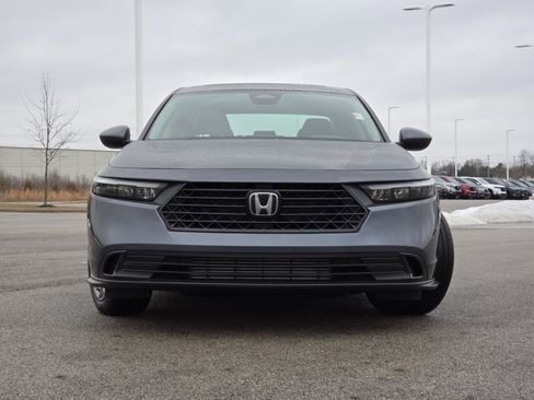 Used 2024 Honda Accord EX image 12