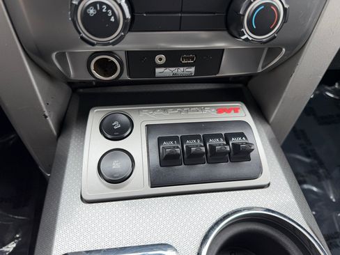 Used 2012 Ford F150 Raptor AWD/4WD image 26