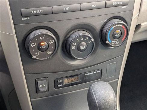 Used 2010 Toyota Corolla LE image 13