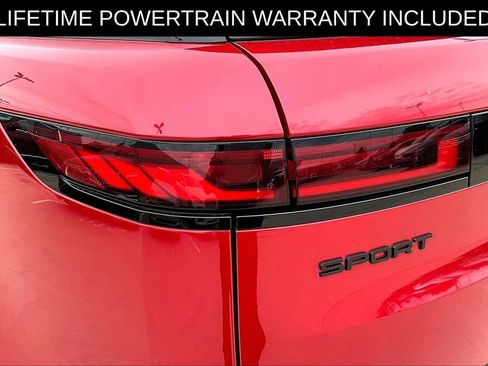 Used 2025 Land Rover Range Rover Sport SE AWD/4WD image 39
