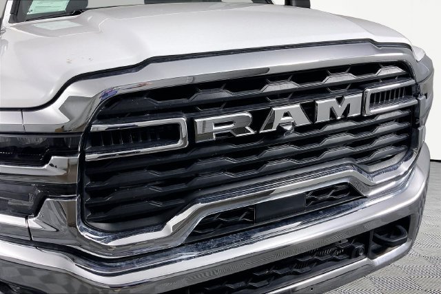 Used 2026 RAM 2500 Big Horn AWD/4WD image 29