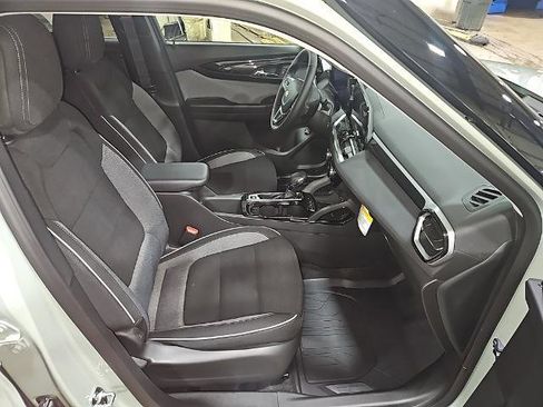 New 2026 Chevrolet TrailBlazer LT w/ Convenience Package image 28