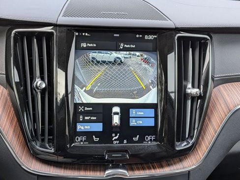 Used 2019 Volvo XC60 T5 Inscription w/ Protection Package Premier image 18