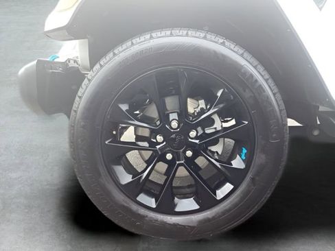 Used 2022 Jeep Wrangler Unlimited Sahara 4xe w/ Cold Weather Group image 12