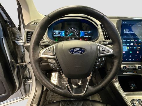 Certified 2024 Ford Edge Titanium image 10