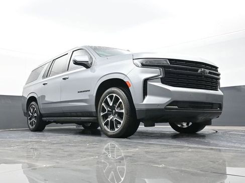 Used 2023 Chevrolet Suburban RST w/ Sport Performance Package image 56
