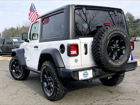 Certified 2022 Jeep Wrangler Willys image 11