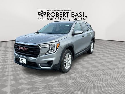 Used 2024 GMC Terrain SLE AWD/4WD image 4