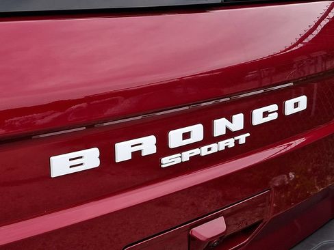 Used 2025 Ford Bronco Sport Outer Banks w/ Outer Banks Tech Package+ AWD/4WD image 11
