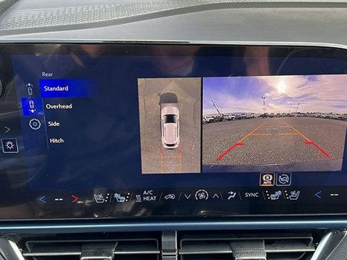 New 2026 Chevrolet Equinox EV LT image 23