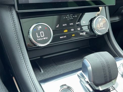 Used 2023 Jaguar F-PACE S image 30