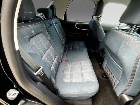 Used 2024 Ford Bronco Sport Heritage w/ Heritage Convenience Package image 16