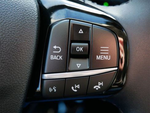 Certified 2022 Ford Escape Titanium image 18