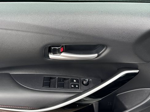 Used 2023 Toyota Corolla XSE image 11