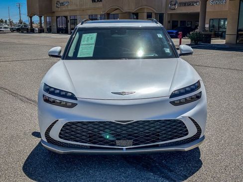 Used 2023 Genesis GV60 Performance image 8