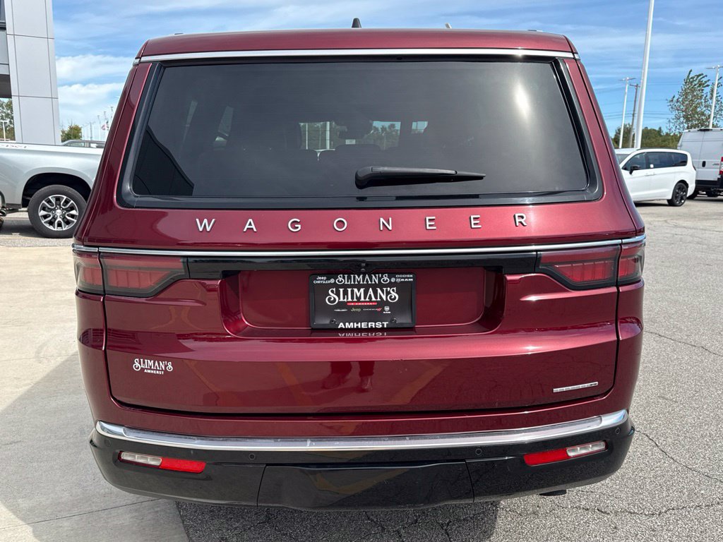 Used 2024 Jeep Wagoneer Series II w/ Flexible Seating Group AWD/4WD image 10