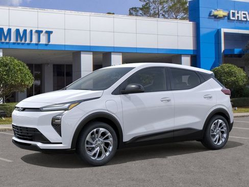 New 2027 Chevrolet Bolt LT w/ Comfort Package image 2