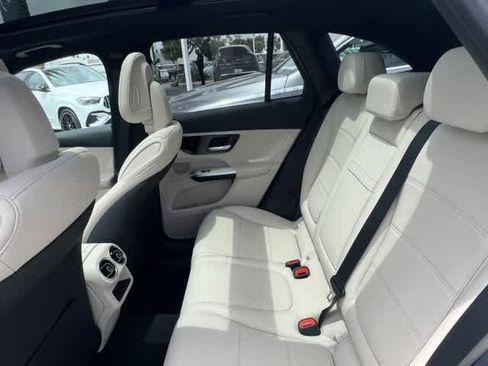 New 2026 Mercedes-Benz GLC 300 image 14