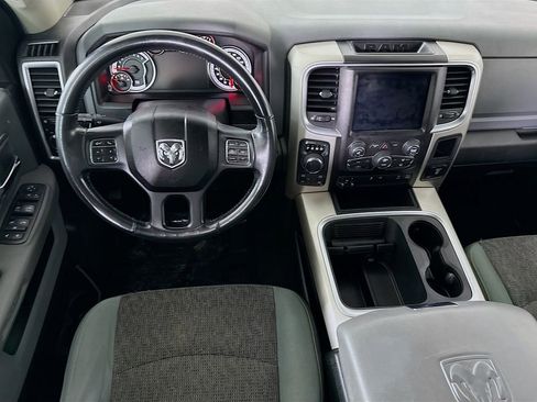 Used 2019 RAM 1500 Big Horn image 3