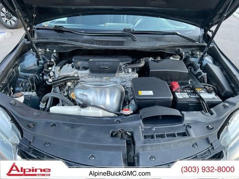 Used 2016 Toyota Camry SE image 20