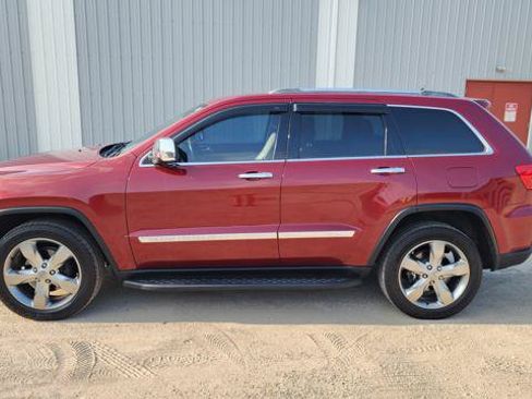 Used 2012 Jeep Grand Cherokee Limited w/ Luxury Group II AWD/4WD image 1