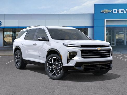 New 2026 Chevrolet Traverse High Country w/ LPO, Floor Liner Package image 8