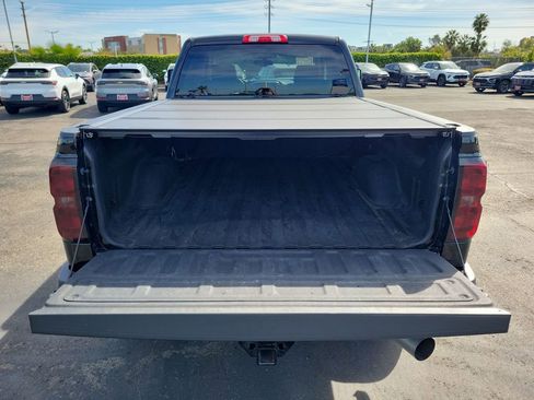 Used 2019 Chevrolet Silverado 2500 LT w/ Midnight Edition image 22