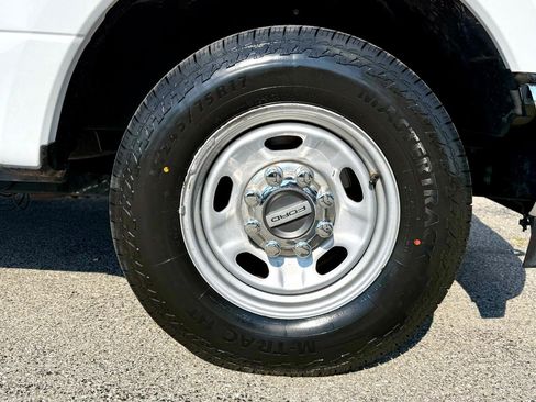 Used 2020 Ford F350 XL w/ Power Equipment Group image 31